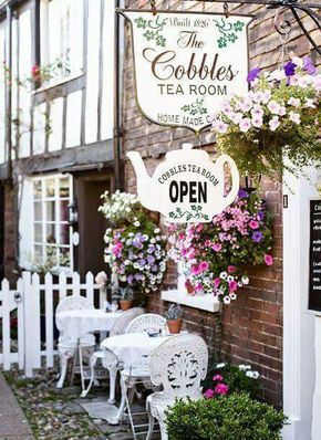 Tea room Rye England, Tea Room Decor, Vintage Tea Rooms, Garden Corner, Cobbled Streets, Shop Fronts, English Tea, Cafe Shop, Tea Shop