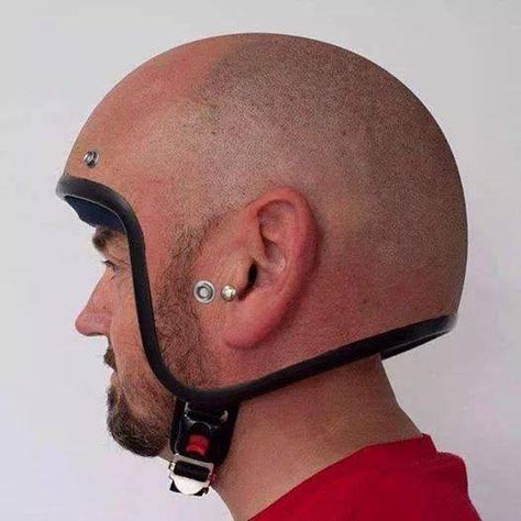 Foto - Google Fotos Motorcycle Humor, Cool Motorcycle Helmets, Bike Pump, Cool Bike Accessories, Funny Images Laughter, Cool Motorcycles, Triumph Motorcycles, Anime Memes Funny, Bike Accessories