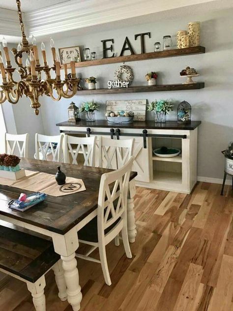 Love the table and the shelves Decorating Dining Room Buffet, Eating Room, Farmhouse Style Dining Room, Farm House Dining Room, Farmhouse Dining Rooms Decor, Dining Room Remodel, Dining Room Buffet, Dining Room Colors, Dining Room Wall Decor