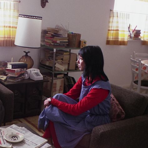 shelley duvall in the shining (1980) dir. stanley kubrick The Shining Aesthetic, Shining Aesthetic, The Shining 1980, Shelley Duvall, Movie Ideas, Lights Camera Action, Stanley Kubrick, The Shining, Horror Movies