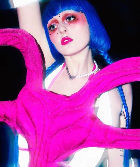 Ashnikko with pink eye makeup that has rhinestones. She is wearing a pink fuzzy top and her blue hair is in two braids Pink Makeup Look, Princess Star, Gov Ball, Pretty Skin Care, Pretty Skin, Pink Makeup, Beach Bunny, Aesthetic Makeup, Girl Crush