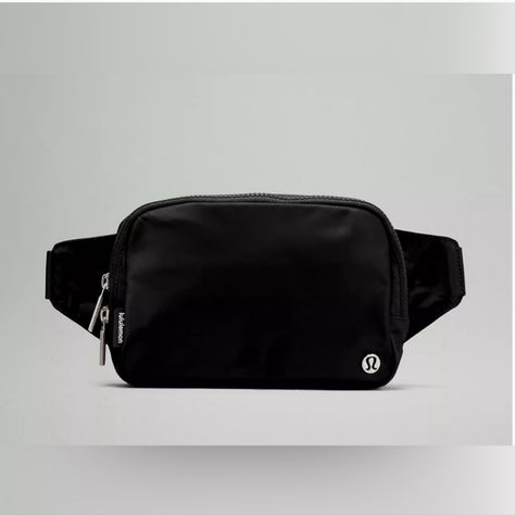 Nwt Lululemon Crossbody Fanny Pack Black Lululemon Bags, Lululemon Everywhere Belt Bag, Everywhere Belt Bag, Festival Bag, Black Crossbody, Black Bag, Waist Bag, Black Belt, Bag Straps