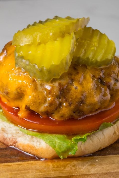 Oven Baked Hamburgers With A Fast Food Style Bun Trick 1 Baked Hamburgers In Oven, Oven Baked Hamburgers, Five Guys Burger, Baked Hamburgers, Five Guy Burgers, How To Cook Burgers, Five Guys, Food Style, Oven Baked