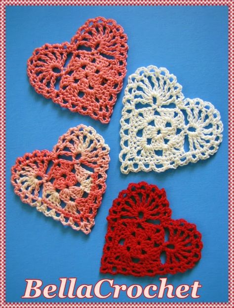 I'm always looking for a little something for my loved ones...maybe to tuck into their pocket, lunch, or backpack for a fun surprise all w... Crocheted Hearts, Crochet Heart Pattern, Valentines Crochet, Holiday Crochet, Crochet Bookmarks, Crochet Heart, Crochet Flower Patterns, Crochet Applique, Crochet Squares