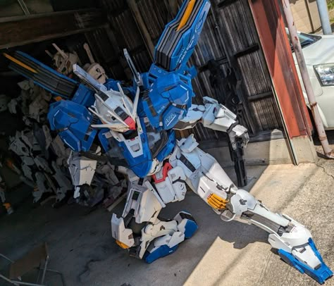 Gundam Posing, Gundam Papercraft, Mechanical Joints, Gundam Cosplay, Tech Armor, Gundam The Witch From Mercury, The Witch From Mercury, Dinosaur Images, Rx 78 2