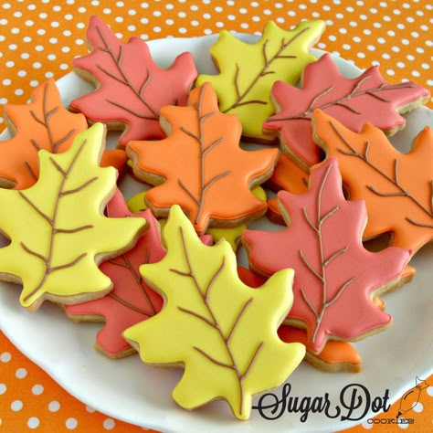 Thanksgiving Sugar Cookies - Custom Decorated - Frederick MD - Sugar Dot Cookies . . . Here to teach you how to decorate cookies, provide the best cookie supplies, and help you to start or grow your cookie business! Cookie Decorating For Thanksgiving, Cookie Decorating Fall Leaves, Simple Thanksgiving Sugar Cookies, Thanksgiving Sugar Cookies Easy, Thanksgiving Cookie Decorating Ideas, Thanksgiving Iced Sugar Cookies, Easy Thanksgiving Cookies Decorated, Fall Sugar Cookie Ideas, Sugar Cookies Thanksgiving