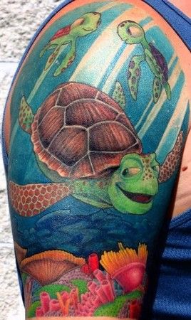 Finding Nemo Tattoo!! Finding Nemo Tattoo, Nemo Tattoo, Turtle Spirit Animal, Turtle Tattoos, Koi Tattoo, Sweet Tattoos, Turtle Tattoo, Turtle Love, Disney Tattoos