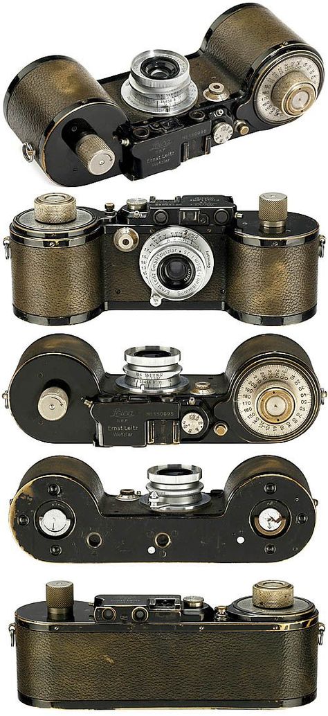 »Leica 250 Reporter FF«, 1934 ( vintage camera / film camera / antique ) Vintage Cameras Photography, Fotocamere Vintage, Best Camera For Photography, Vintage Film Camera, Antique Cameras, Pinhole Camera, Camera Photos, Photo Gear, Camera Film