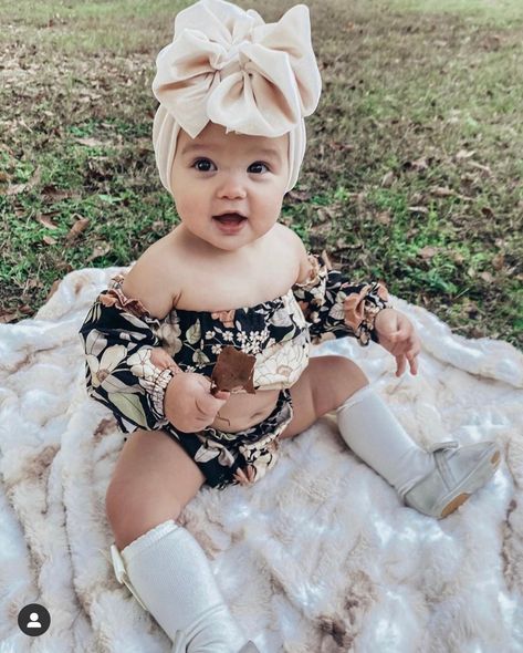 Girls Fall Outfit | Baby Girl Fall Outfit | Girls Fall Outfit set | Girls clothes for Fall | Autumn Inspired Girls outfit | Baby Girl Set Baby Fall Fashion, Thanksgiving Baby Outfits, Fall Baby Clothes, Outfit Baby Girl, Girls Coming Home Outfit, Trendy Baby Clothes, Girls Fall