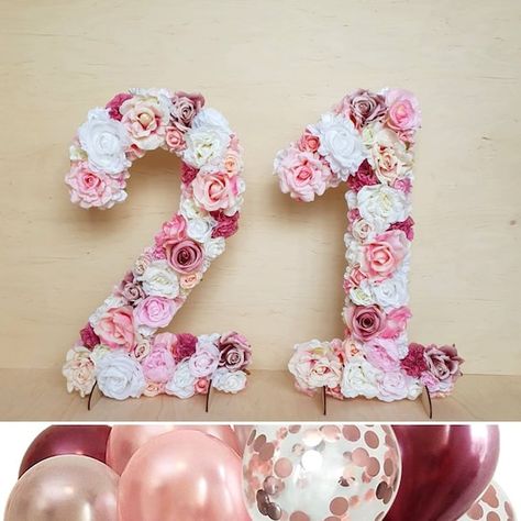 Flower Numbers, Pink Birthday Theme, Floral Numbers, 21st Birthday Sign, Sweet 16 Decorations, Birthday Photo Props, Flower Letter, Flower Letters, Birthday Numbers