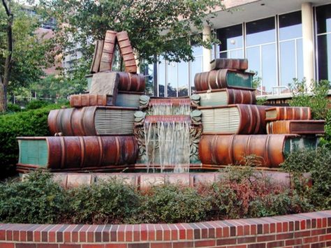 STACKED BOOKS WATERFALL. The Amelia Valerio Weinberg Memorial Fountain (1990) by Michael Fasca (Sculptor). Public Library of Cincinnati and Hamilton County,  800 Vine Street, CINCINNATI, OHIO, USA. Cincinnati Library, Books And Tea, Beautiful Library, Books Art, World Of Books, Book Nooks, Library Books, Old Books, I Love Books