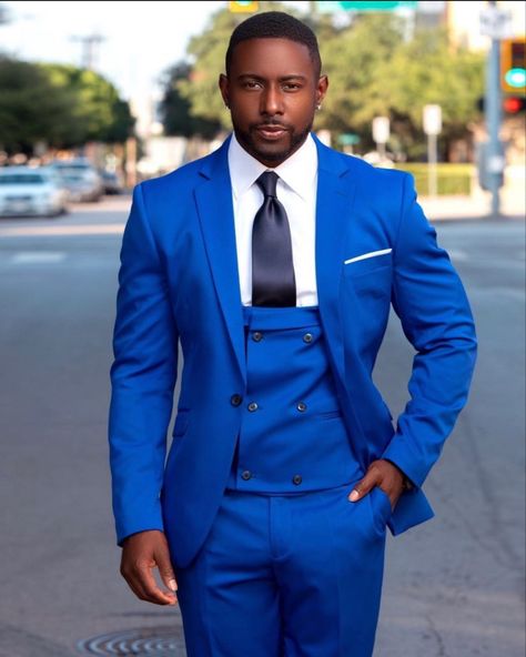 Royal Blue Blazer Outfit Men, Royal Blue Blazer Outfit, Royal Blue Mens Suit, Blue Blazer Outfit Men, Blue Blazer Outfit, Gentleman Fashion, Royal Blue Blazers, Blue Clothes, Black Suit Men