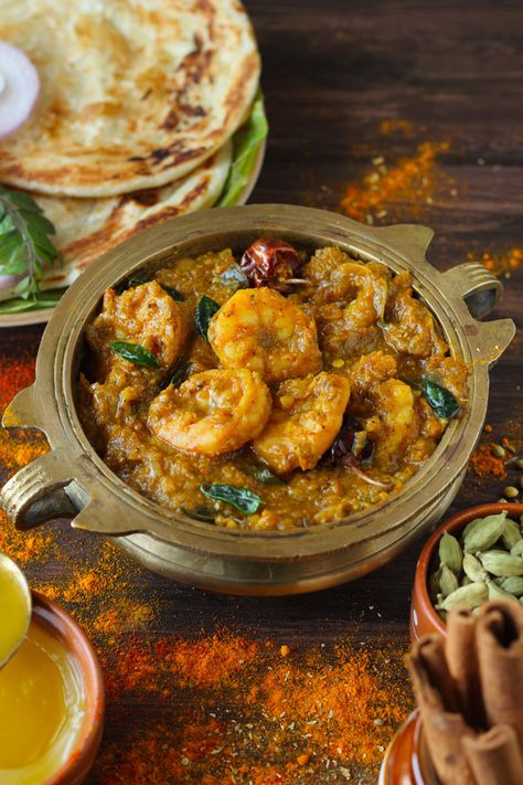 Chettinad Prawn Masala, Chettinad Recipes, Indian Prawn Recipes, Indian Cuisine Recipes, Prawn Masala, Prawn Dishes, Iranian Cuisine, South Indian Style, Prawn Curry