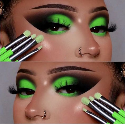 Eyeshadow Looks Halloween Easy, Easy Drag Queen Makeup, Shego Makeup, Neon Eyeliner Looks, Shego Cosplay, Crazy Eyeshadow, Spring Eye Makeup, Colourful Makeup, Makeup 2023