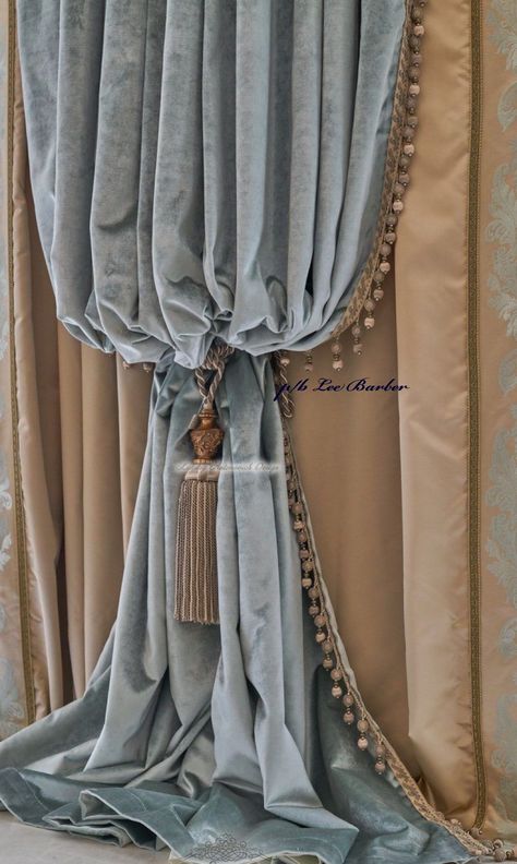 Classic Curtains French, Luxury Curtains Living Room, Light Blue Curtains, Curtain Designs For Bedroom, Curtains Living Room Modern, Classic Curtains, Antonovich Design, Unique Curtains, Plain Curtains