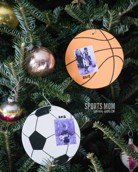 DIY Sports Ornament Keepsake Soccer Ornaments, Advent For Kids, Soccer Boys, Ornaments Diy, Girl Scouts, Diy For Kids, Decor Crafts, Make Your Own, Christmas Crafts