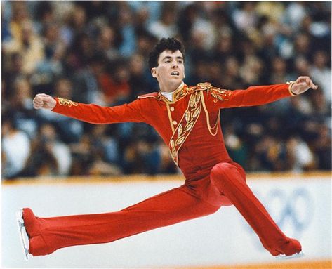 Figure Skating – 1986 – World Championships Men’s Free Skate – CAN Brian Orser – With Scott Hamilton | ImaSportsphile Brian Orser, Scott Hamilton, Ice Skaters, Ice Dance, Sports Figures, Figure Skater, World Championship, Ice Skating, Figure Skating