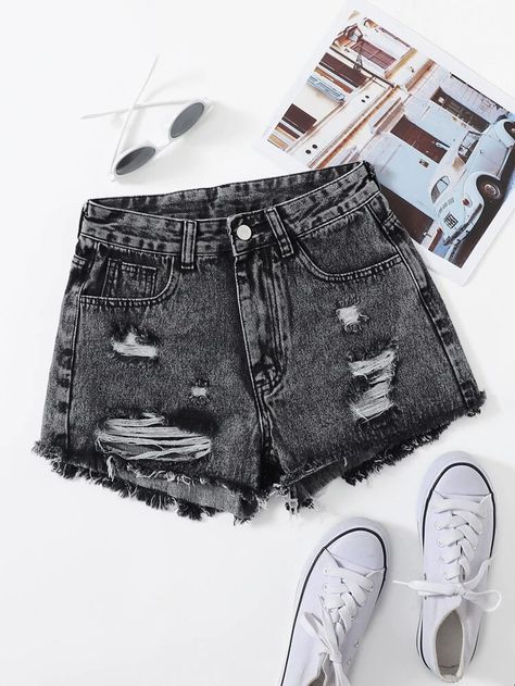 Grey Shorts Outfit, Girls Ripped Jeans, Grey Denim Shorts, Jean Short Outfits, Dark Grey Jeans, Ripped Jean Shorts, Normal Clothes, Shein Outfits, Ripped Denim Shorts