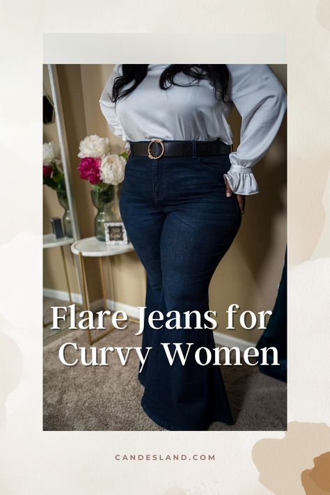 Plus Size Black Flare Jeans Outfit, Plus Size Flare Jeans Outfits Fall, Casual Flare Jeans Outfit, Plus Size Flare Jeans Outfits, Shoes To Wear With Flare Jeans, Flared Jeans Outfit Fall, Plus Size Flare Jeans, Flair Jeans Outfit, Jeans For Curvy Women