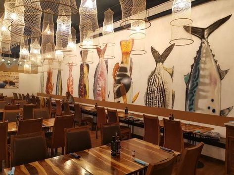 Seafood Restaurant Design, Seafood Decor, Fish Mural, Resturant Interior, Fish Net Decor, Bistro Interior, Mexican Restaurant Decor, Small Restaurant Design, Modern Restaurant Design