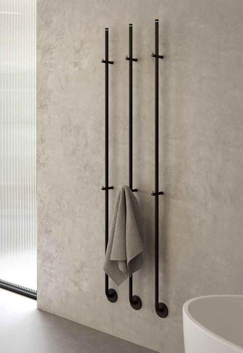 Bath Towel Rack Ideas, Bath Towel Holder Ideas, Master Bath Towel Rack Ideas, Towel Rack Ideas, Towel Holder Ideas, Small Toilet Design, Metal Towel Racks, Bath Towel Racks, Vineyard House