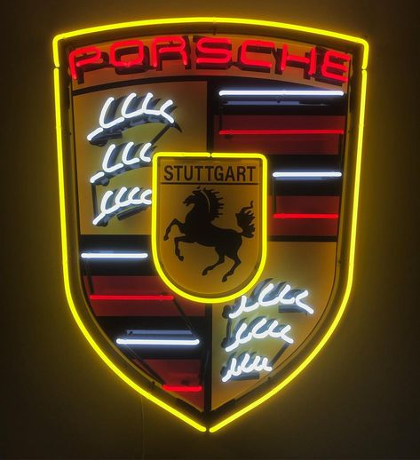 Porsche Room Decor, Car Guy Room, Hot Wheels Room, Mens Room, Neon Artwork, Car Furniture, Cars Room, New Porsche, Car Signs