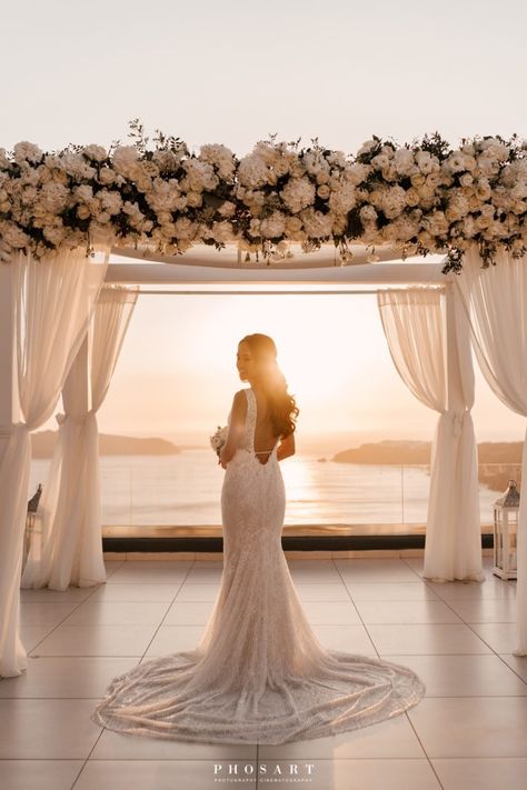 White And Gold Wedding Themes, Silver Wedding Decorations, Wedding Chuppah, Dream Wedding Reception, Oceanfront Wedding, Destination Wedding Decor, Cyprus Wedding, Wedding Dress Bustle, Ocean Wedding