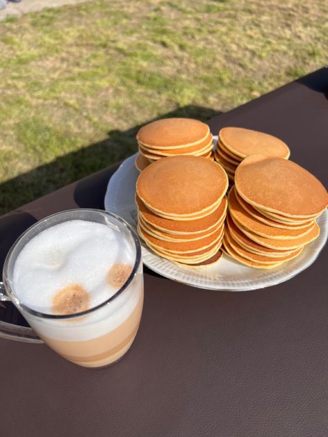 Cappuccino and pancakes outside Sunny Garden, Garden Picnic, Breakfast Pancakes, Cappuccino, Panna Cotta, Pancakes, Ethnic Recipes