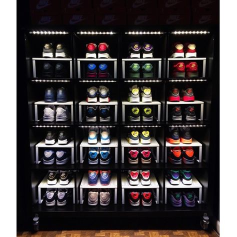 Because storage quickly becomes a problem for Sneakerheads & the wife definitely isn't trying to look at boxes across the wall(s). Nike Concept, Sneakerhead Room, Sneaker Closet, Sneaker Displays, Sneaker Storage, Ikea Bookcase, Small Laundry Room Organization, Bedroom Hacks, Shoe Wall