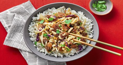 Simple, convenient, and delicious: that’s what’s in store with our Pork & Cabbage Stir-Fry recipe, made with pre-measured, high-quality ingredients. Ground Pork And Cabbage, Pork And Cabbage Stir Fry, Hello Fresh Pork, Sweet Chili Pork, Chili Pork, Pork Cabbage, Jasmine Rice Recipes, Sauteed Cabbage, Cabbage Stir Fry