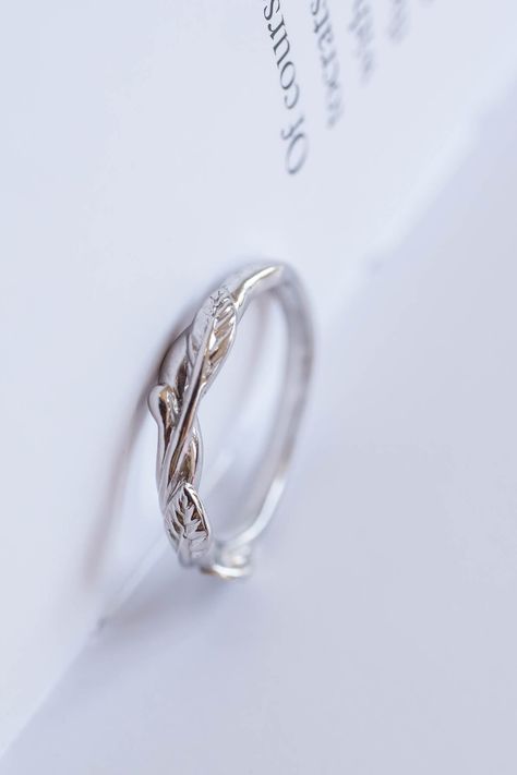 Engagement Rings Delicate, Rings Delicate, Traditional Wedding Bands, Eden Garden, Nature Engagement Ring, Nature Inspired Engagement Ring, Vine Ring, Ring Matching, Twig Ring