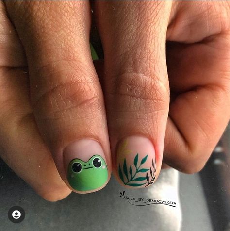 Frog Nail Art Designs, Toad Nails, Cute Frog Nail Designs, Frog Short Nails, Nails Frogs, Frog Manicure, Nail Ideas Frogs, Frog Gel Nail Designs, Froggy Nails