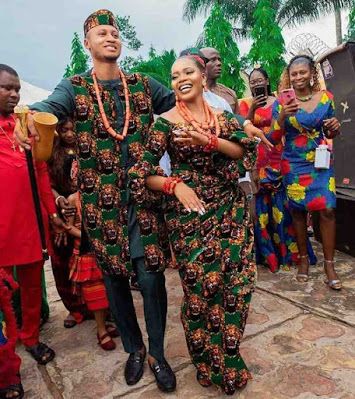 Igbo traditional wedding attire Igbo Traditional Wedding Attire, Igbo Traditional Wedding, Nigerian Traditional Wedding, Igbo Wedding, Naija Wedding, African Traditional Wedding Dress, Traditional Gowns, Bride Dress Simple, Native Dress