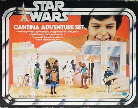 Vintage Star Wars Figures, Vintage Star Wars Toys, Toys In The Attic, Classic Star Wars, Star Wars 1977, Star Wars Figures, Star Wars Action Figures, Star Wars Toys, Vintage Star Wars