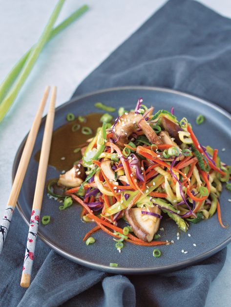 Stir Fry Zucchini Noodles, Rachel Carr, Tofu Teriyaki, Easy Tofu, Sushi Salad, Vegan Stir Fry, Teriyaki Recipe, Teriyaki Marinade, Tempeh Recipes