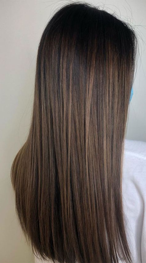 The Most Popular Balayage Hair Color Ideas For 2020 I Take You | Wedding Readings | Wedding Ideas | Wedding Dresses | Wedding Theme Balayage Straight Hair, Weft Extensions, Balayage Bob, Black Hair Balayage, Brown Hair Looks, Blond Balayage, Brown Hair Inspo, Brunette Balayage, Kadeřnické Trendy