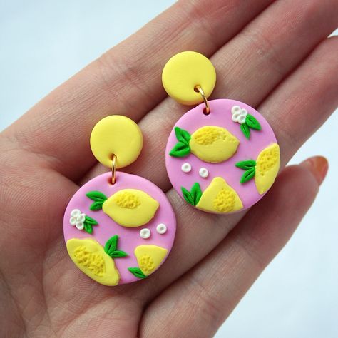 Polymer Clay Summer Ideas, Preppy Clay Earrings, Lemon Polymer Clay Earrings, Lemon Clay Earrings, Summer Clay Earring Ideas, Polymer Clay Earrings Summer, Easter Clay Earrings, Fimo Clay Earrings, Summer Clay Earrings