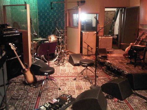 Hillel Slovak, Musician Room, Josh Klinghoffer, Rehearsal Studios, Home Recording Studio Setup, Recording Studio Setup, Home Music Rooms, Rehearsal Room, Boys Room Design