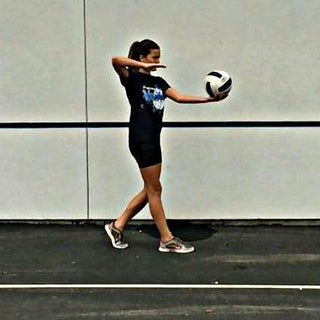 Easy Steps for the Perfect Overhand Serve: 4 Steps Volleyball Overhand Serve, How To Overhand Serve In Volleyball, Overhand Serve Volleyball, Overhand Serve Volleyball Tips, Volleyball Serving Drills, Volleyball Drills For Beginners, Volleyball Serve, Youth Volleyball, Volleyball Photography