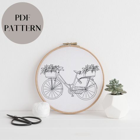 Vélo et fleurs patron de broderie, dessin Broderie printemps vélo, Dessin à imprimer pour couture, téléchargement pdf minimaliste floral - Etsy Canada Cottagecore Template, Floral Embroidery Patterns Templates, Template Embroidery, Elephant Garland, Bicycle With Flowers, Embroidery Spring, Statement Pillow, Ith Machine Embroidery, Birds Embroidery Designs