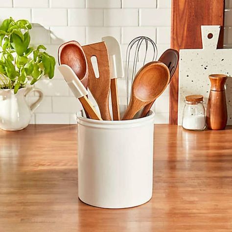 Kitchen Counter Organization Ideas, Pantry Rack, Kitchen Utensil Storage, Countertop Shelf, Chic Organization, Kitchen Counter Organization, Utensil Holders, Counter Organization, Kitchens Luxury