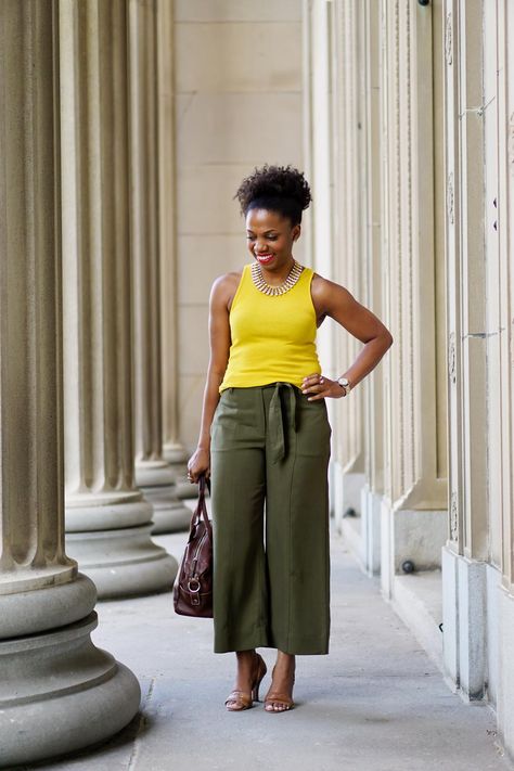 Ann Taylor Tie Waist Cropped Wide Leg Pants 1c Olive Green Wide Leg Pants Outfit, Coulottes Outfit, Wide Leg Pants Outfit Work, Olive Pants Outfit, Olive Green Pants Outfit, Yellow Shirt Outfit, Yellow Pants Outfit, Camera Poses, Asia Cruise