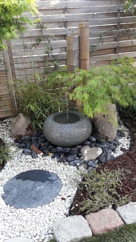 Zen Garden Front Yard, Zen Garden Backyard, Japanese Garden Backyard, Japanese Gardens Design Ideas, Japanese Garden Decor, Small Japanese Garden, Japanese Garden Landscape, Zen Garden Design, Japan Garden