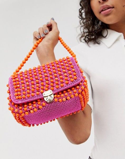 Striped Bags, Crochet Bags Purses, Macrame Bag, Raffia Bag, Beaded Crafts, Trending Handbag, Bag Trends, Crochet Bags, Beaded Bags