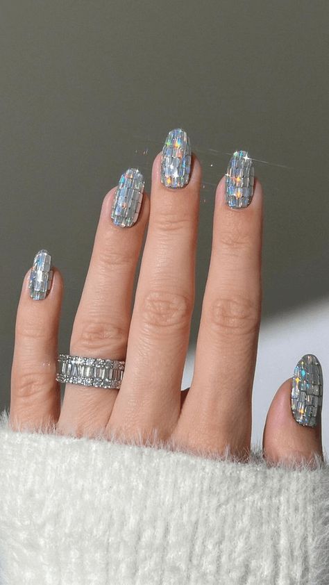 Disco Ball Nails Are Like a Party for Your Fingertips—Here's How to Get the Look Party Nails Designs Birthday, Disco Nail Designs, Disco Nail Ideas, Disco Ball Nails Designs, Mirror Ball Nails, Disco Ball Nail Art, Acrylic Nails Blue And White, Disco Nails 70s, Disco Nail Art