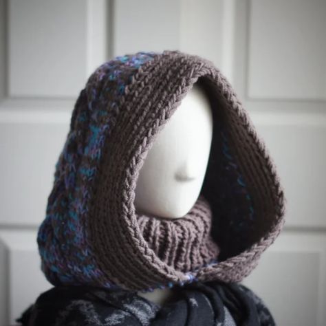 Cuddle Up With Knit Balaclava Hood: Handmade With Love Scarf Hood Tutorial, Hooded Shawl Knitting Pattern, Crochet Balaclava Hood, Crochet Baclava Hood, Crochet Hooded Cowl Pattern, Hooded Scarf Crochet, Hooded Cowl Pattern, Balaclava Crochet, Crochet Hooded Cowl