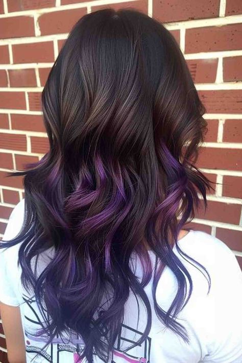 Purple Hair Designs, Dark Brown With Purple Highlights, Brown To Purple Ombre Hair, Dark Brown Hair With Purple Highlights, Brown To Purple Ombre, Purple Ombre Hair Color, Purple Highlights Brown Hair, Hair Color Ideas For 2023, Purple Hair Color Ombre