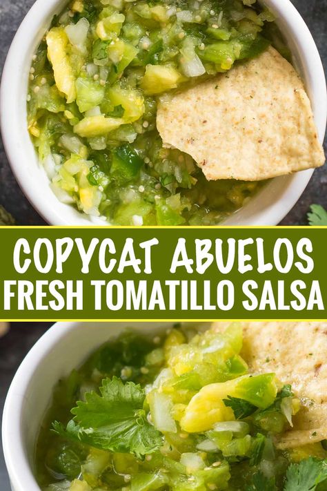 This copycat of Abuelo's tomatillo lime salsa is so close, you'll think you're actually at the restaurant!  Bright, fresh, and ready in 5 minutes! #salsa #tomatillo #lime #copycat #abuelos #greensalsa #easyrecipe #Mexican #copycatrecipe Tomatillo Avocado Salsa, Avocado Salsa Verde, Tomatillo Recipes, Roasted Tomatillo Salsa, Salsa Tomatillo, Salsa Verde Recipe, Roasted Tomatillo, Salsa Guacamole, Tomatillo Salsa