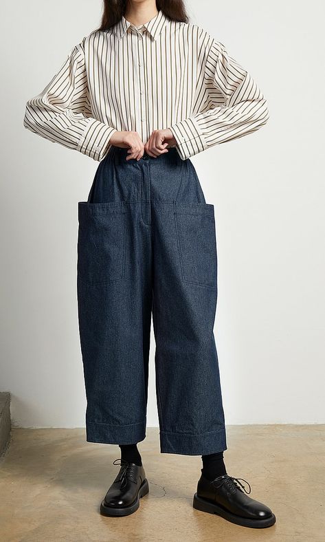 Dark Denim Pants, Blue Striped Top, Black Cropped Pants, Fits Inspo, Large Clothes, Trouser Style, Spring 2024, Clothing Size Chart, Dark Denim