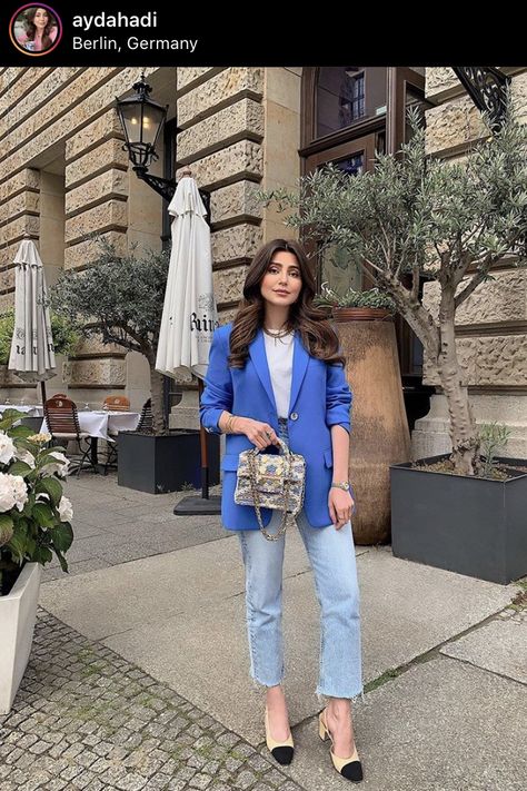 Ayda Hadi, Blue Blazer Outfit, Business Casual Dress Code, Blazer Outfits For Women, Populaire Outfits, Business Casual Dresses, Mode Chic, Stylish Work Outfits, Ținută Casual